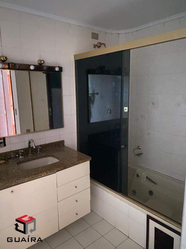 Apartamento à venda com 4 quartos, 200m² - Foto 17