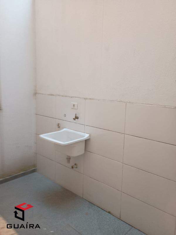 Apartamento para alugar com 2 quartos, 55m² - Foto 4