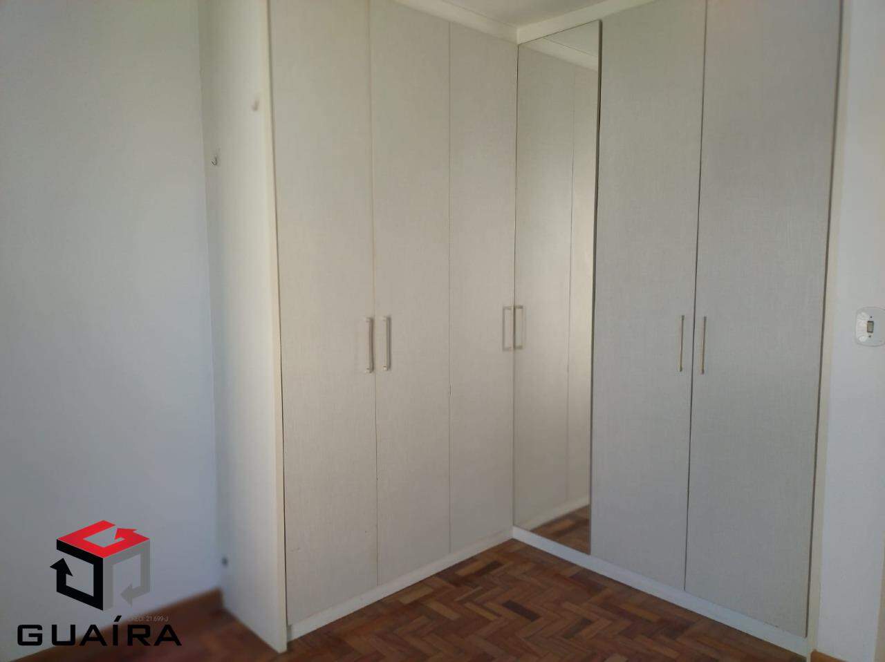Apartamento à venda com 1 quarto, 50m² - Foto 2