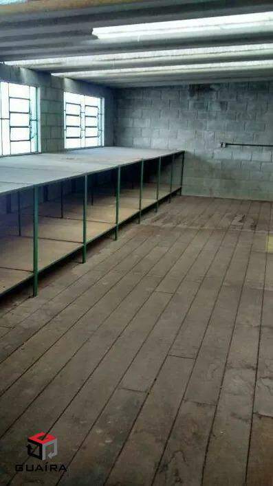 Depósito-Galpão-Armazém para alugar, 1050m² - Foto 1