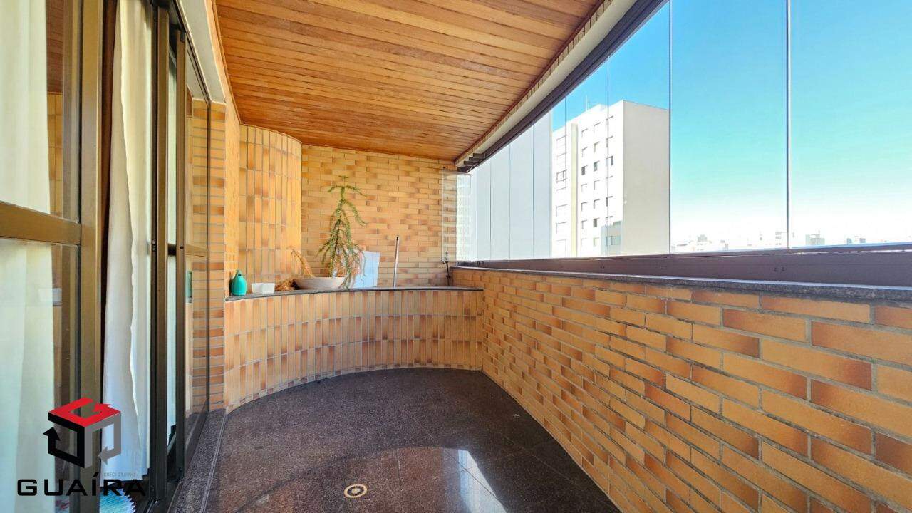 Apartamento para alugar com 4 quartos, 238m² - Foto 9