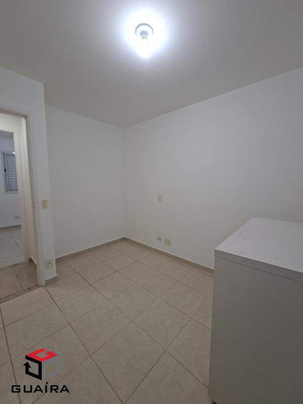 Apartamento à venda com 3 quartos, 60m² - Foto 18