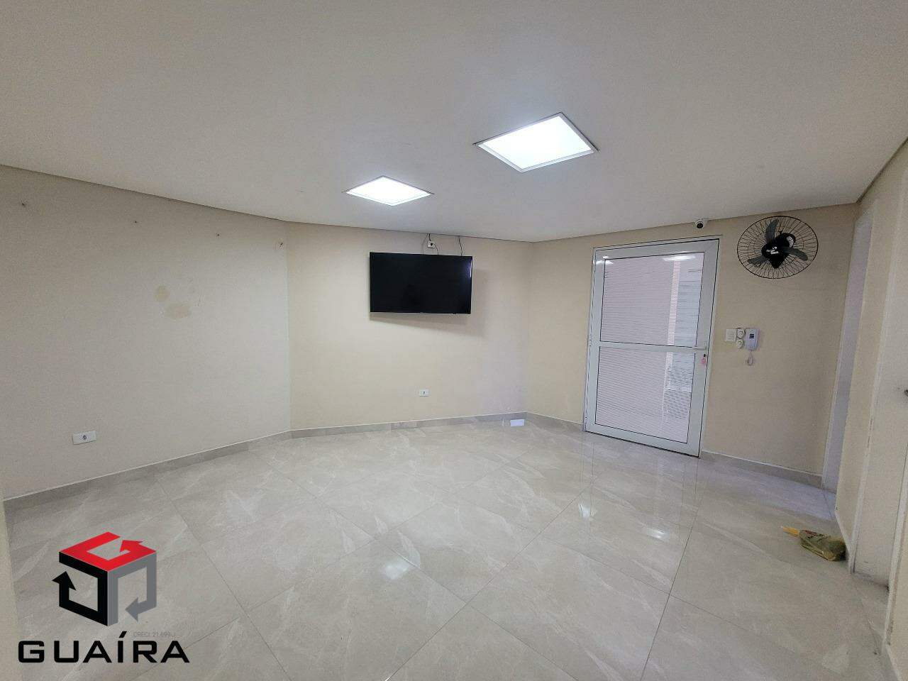 Apartamento para alugar com 2 quartos, 50m² - Foto 23