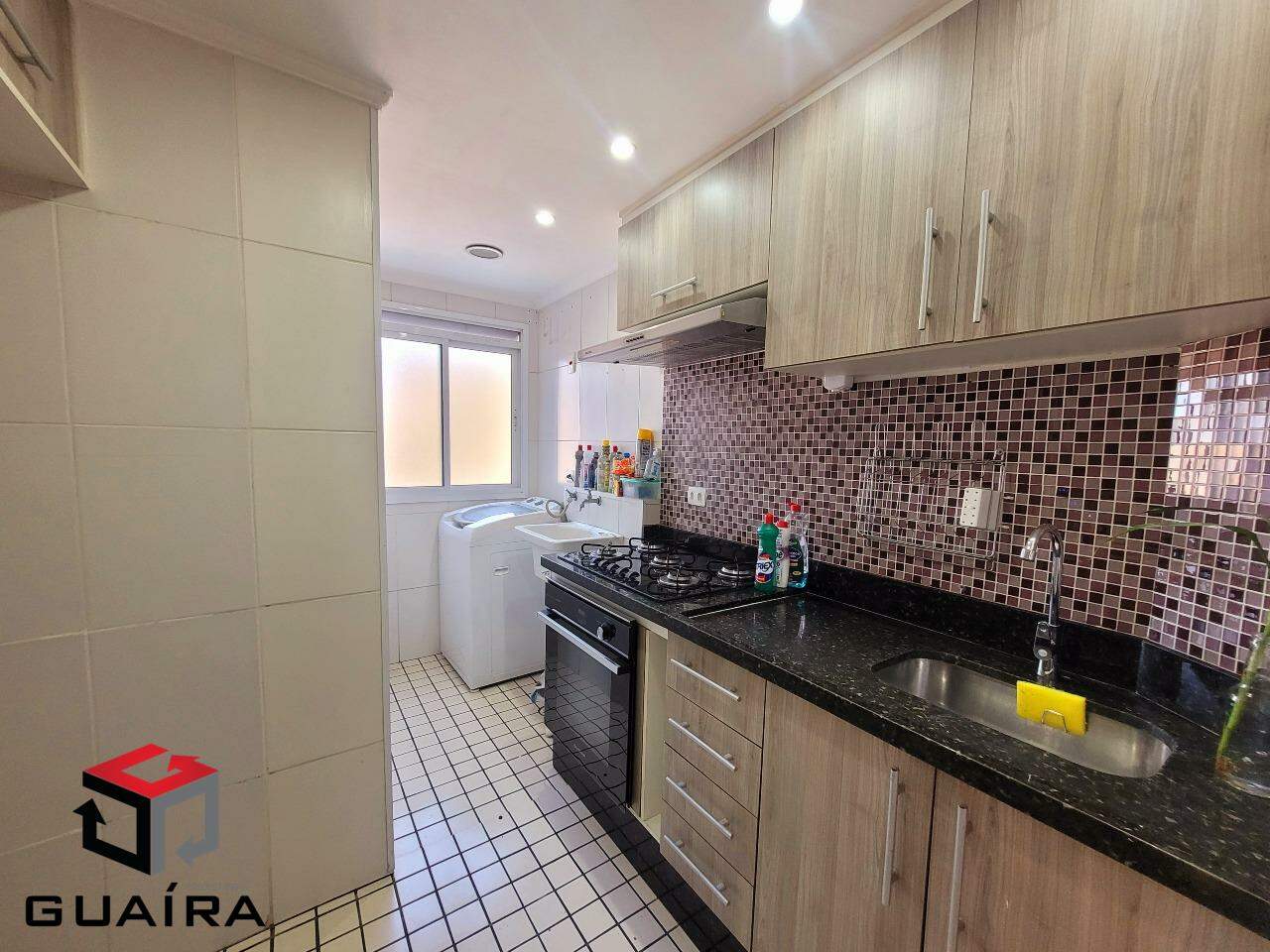 Apartamento para alugar com 2 quartos, 50m² - Foto 11