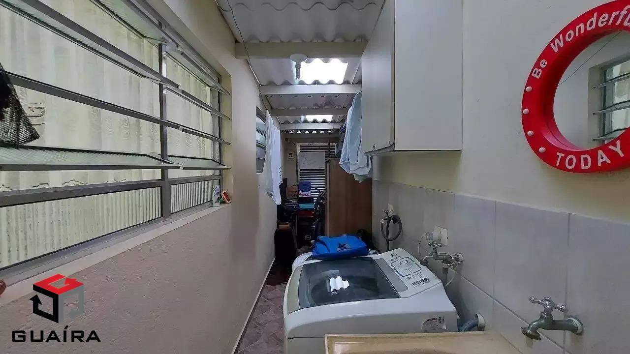 Casa para alugar com 2 quartos, 100m² - Foto 3