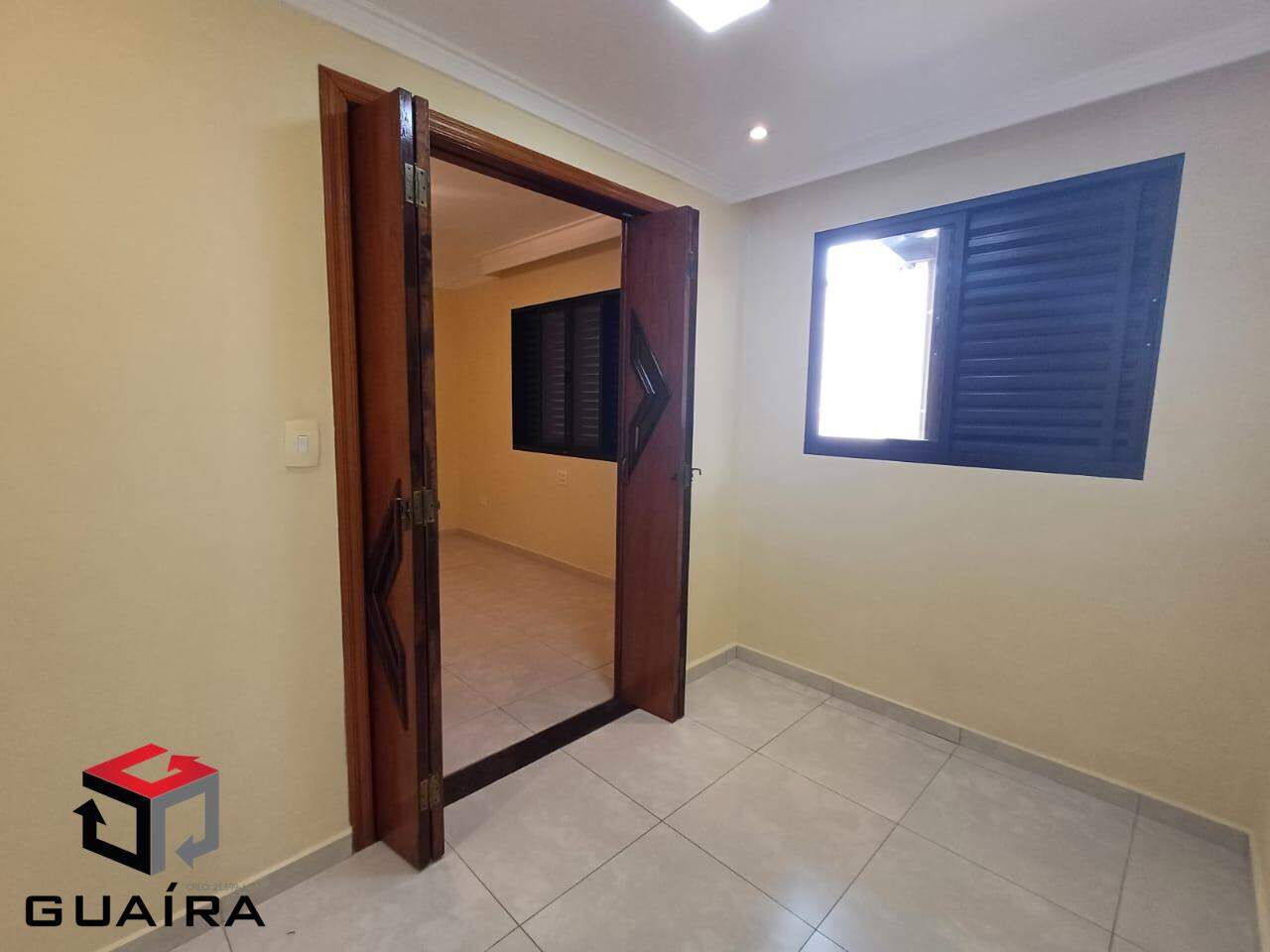 Casa para alugar com 2 quartos, 125m² - Foto 18