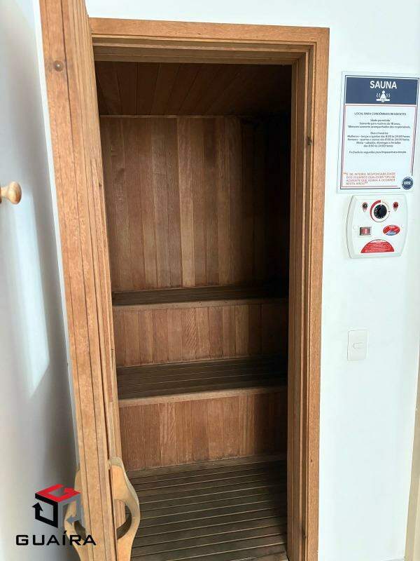 Apartamento para alugar com 2 quartos, 70m² - Foto 30