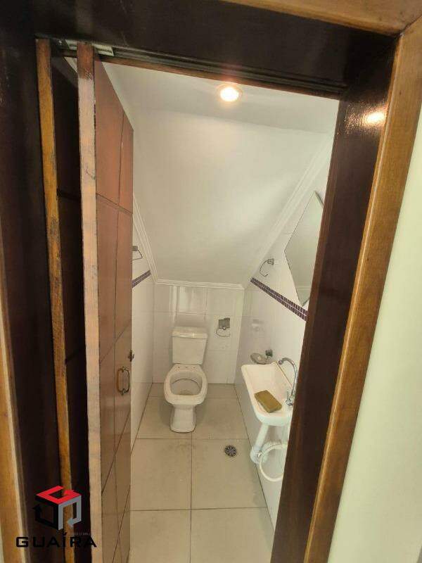 Sobrado à venda com 3 quartos, 200m² - Foto 20