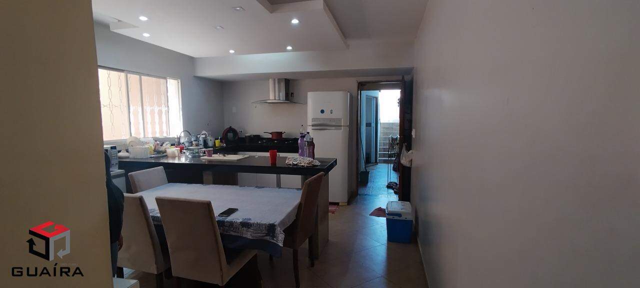 Sobrado à venda com 3 quartos, 222m² - Foto 3