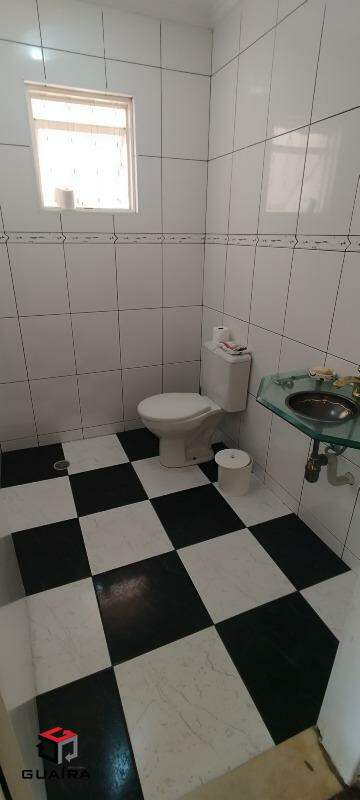 Sobrado à venda com 3 quartos, 222m² - Foto 18