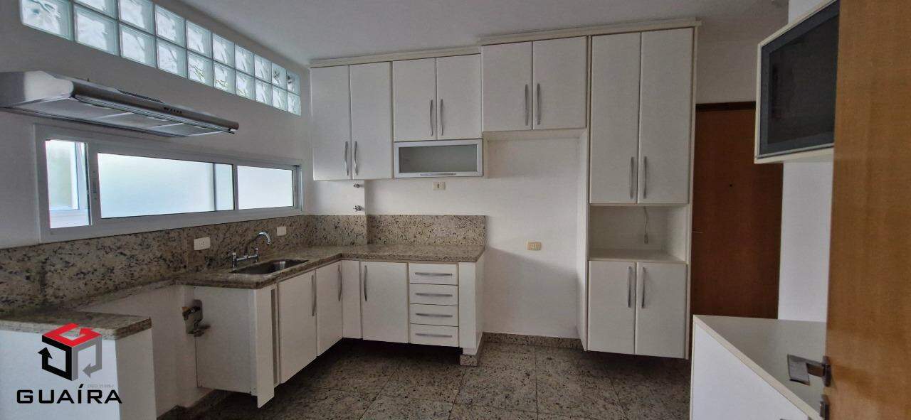 Apartamento para alugar com 3 quartos, 128m² - Foto 14