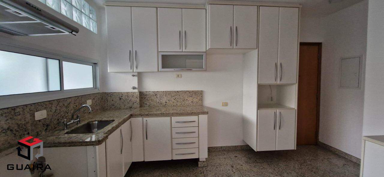 Apartamento para alugar com 3 quartos, 128m² - Foto 11