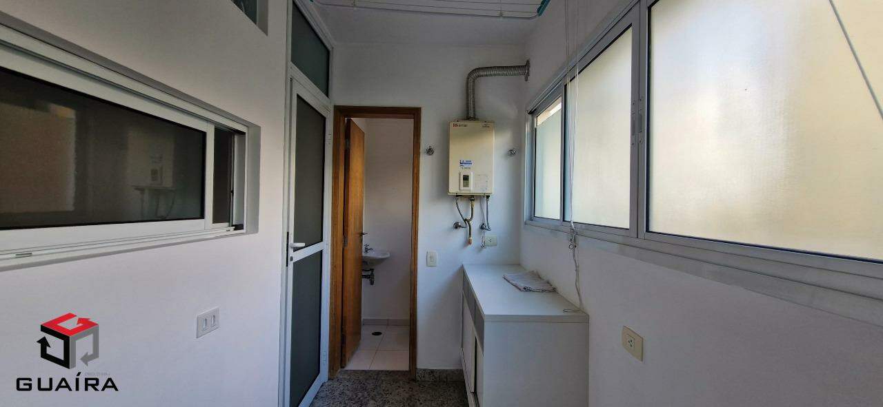 Apartamento para alugar com 3 quartos, 128m² - Foto 16