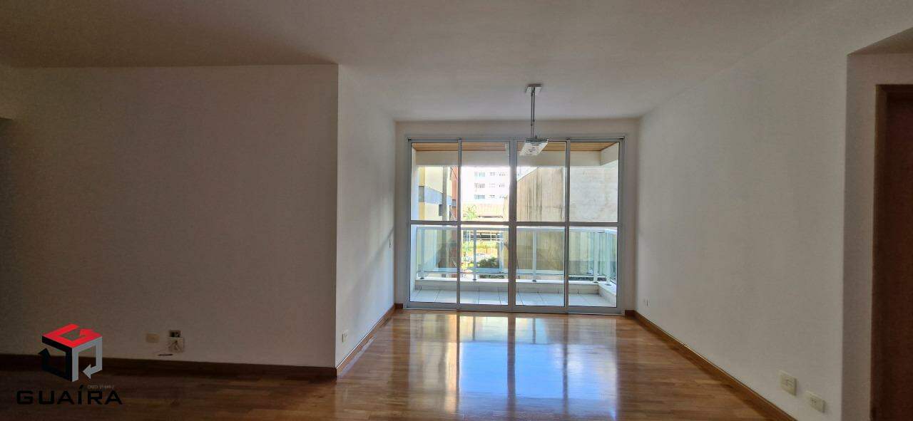 Apartamento para alugar com 3 quartos, 128m² - Foto 2