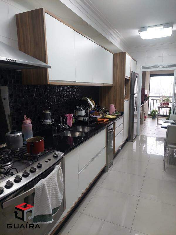 Apartamento à venda com 3 quartos, 180m² - Foto 6