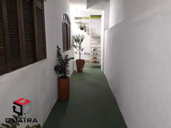Sobrado para alugar com 2 quartos, 250m² - Foto 9
