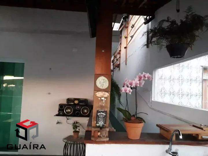 Sobrado para alugar com 2 quartos, 250m² - Foto 15