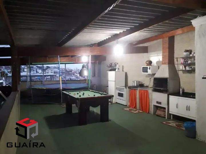 Sobrado para alugar com 2 quartos, 250m² - Foto 11