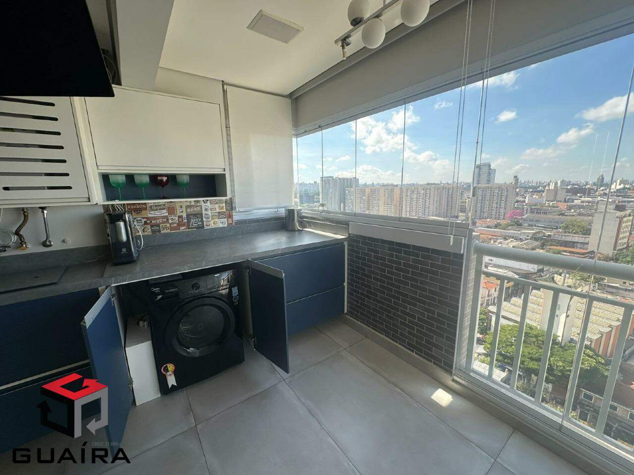 Apartamento à venda com 2 quartos, 62m² - Foto 1