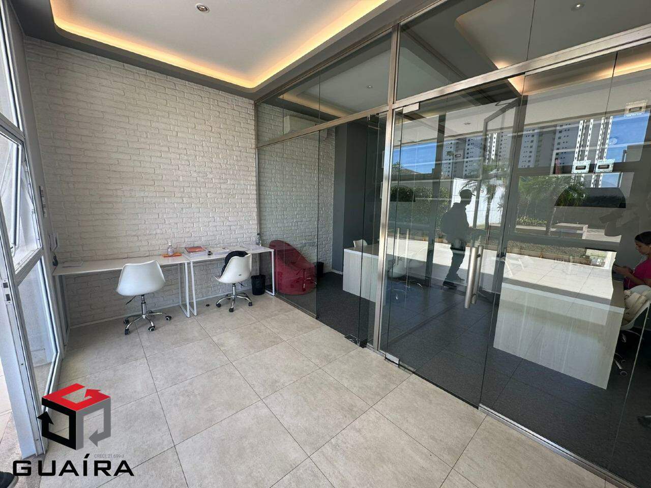 Apartamento à venda com 2 quartos, 62m² - Foto 9