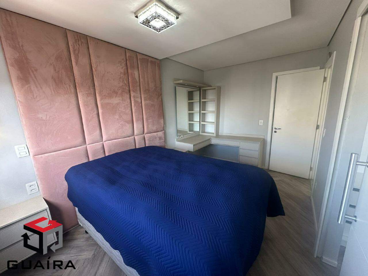 Apartamento à venda com 2 quartos, 62m² - Foto 10
