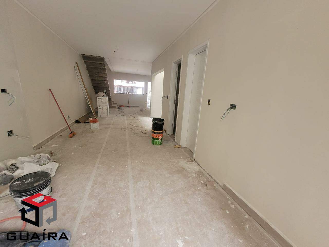 Sobrado à venda com 3 quartos, 180m² - Foto 2