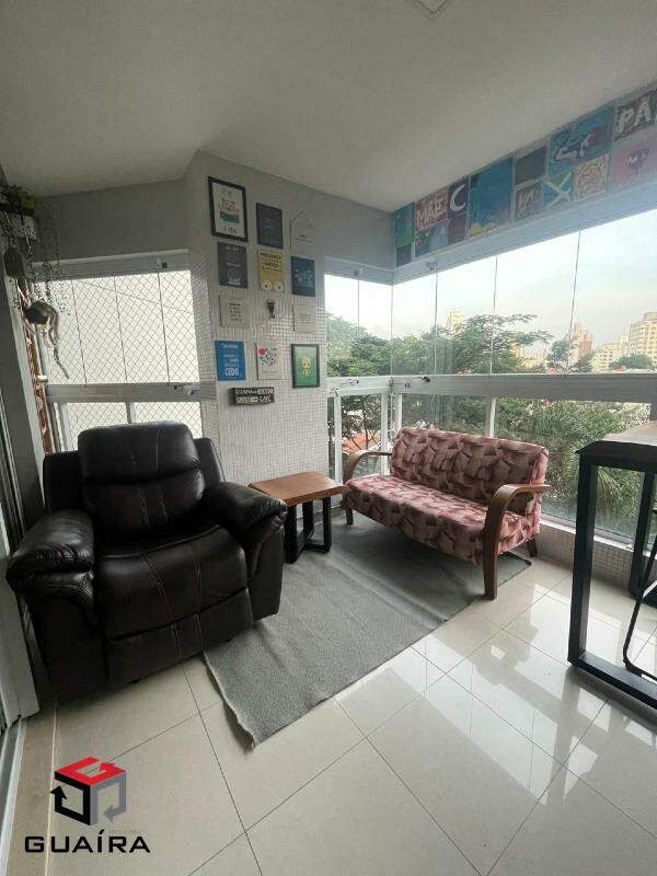 Apartamento à venda com 3 quartos, 94m² - Foto 1
