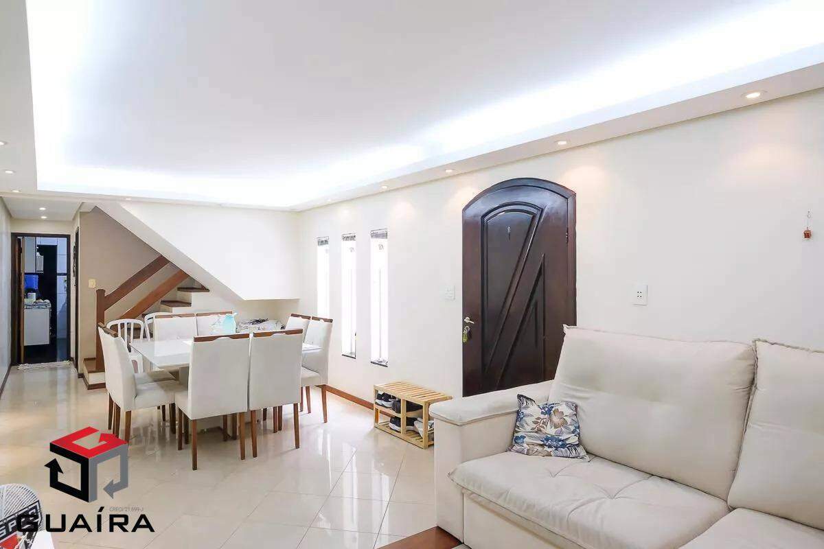 Sobrado para alugar com 3 quartos, 138m² - Foto 1