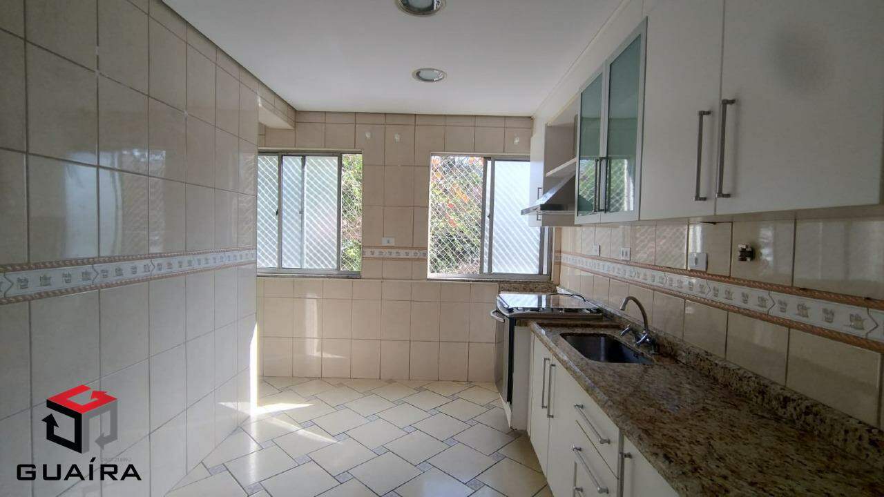 Apartamento para alugar com 2 quartos, 65m² - Foto 9