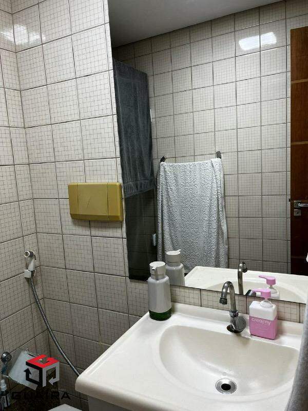 Apartamento à venda com 3 quartos, 66m² - Foto 20