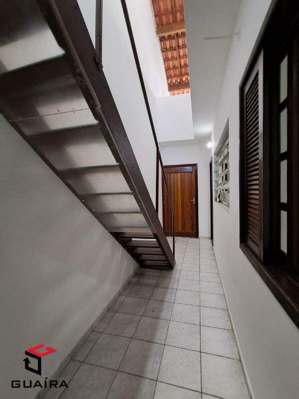 Casa para alugar com 2 quartos, 217m² - Foto 33