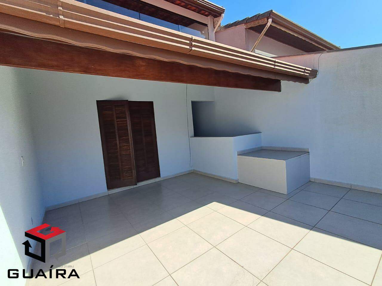 Casa para alugar com 2 quartos, 217m² - Foto 4