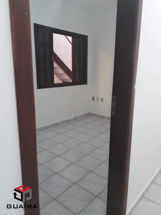 Casa para alugar com 2 quartos, 217m² - Foto 24