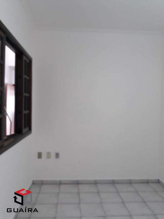 Casa para alugar com 2 quartos, 217m² - Foto 23