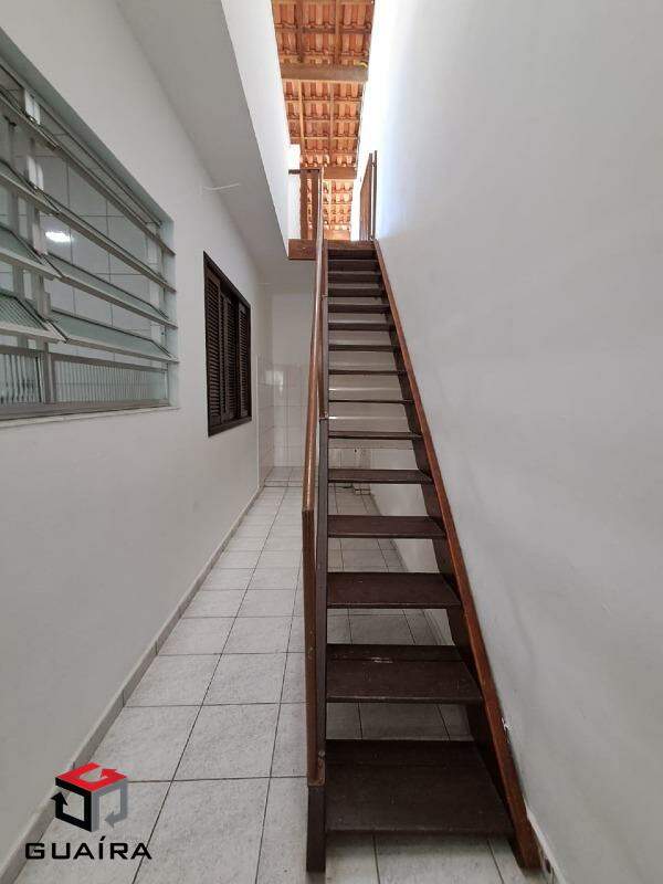 Casa para alugar com 2 quartos, 217m² - Foto 34