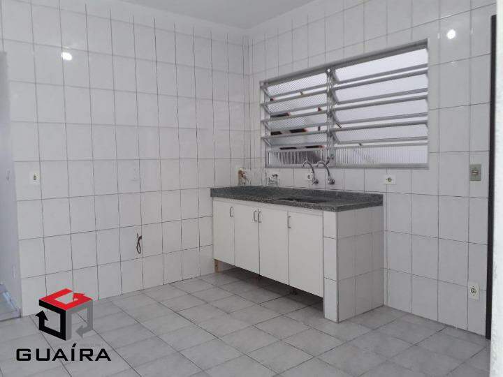 Casa para alugar com 2 quartos, 217m² - Foto 10