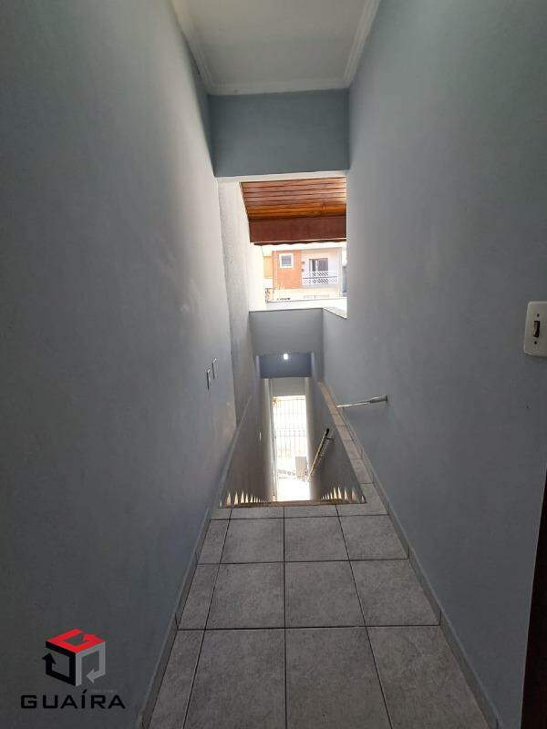 Casa para alugar com 2 quartos, 217m² - Foto 32