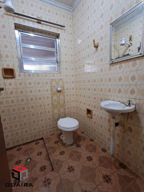 Casa para alugar com 2 quartos, 80m² - Foto 3