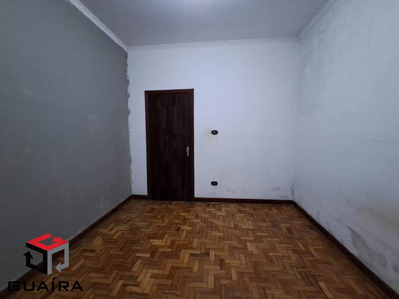 Casa para alugar com 2 quartos, 80m² - Foto 8