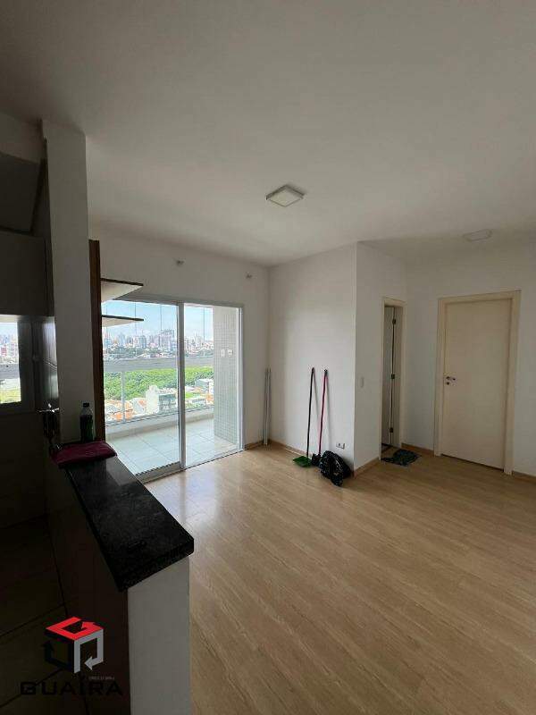 Apartamento para alugar com 1 quarto, 54m² - Foto 1