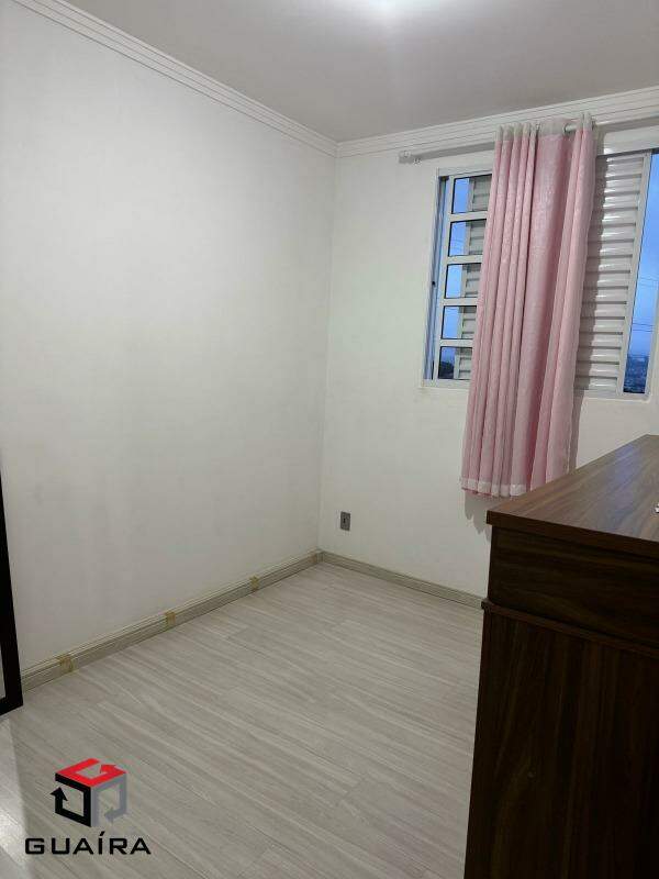 Apartamento à venda com 2 quartos, 44m² - Foto 14