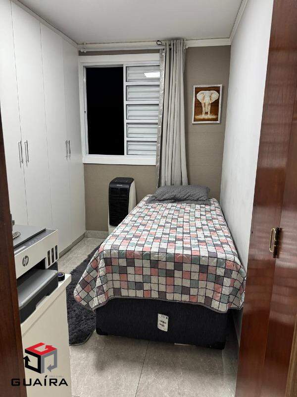 Apartamento à venda com 2 quartos, 44m² - Foto 13