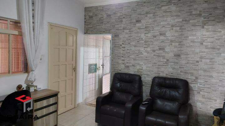 Sobrado à venda com 4 quartos, 120m² - Foto 3