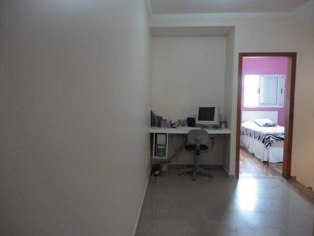 Sobrado à venda com 1 quarto, 240m² - Foto 12