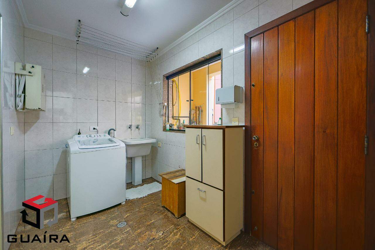 Sobrado à venda com 3 quartos, 292m² - Foto 23