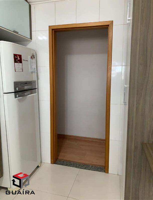 Apartamento à venda com 3 quartos, 94m² - Foto 8
