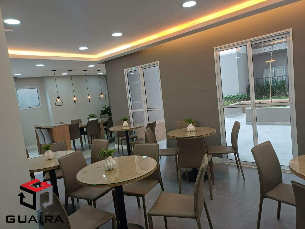 Apartamento para alugar com 2 quartos, 42m² - Foto 20