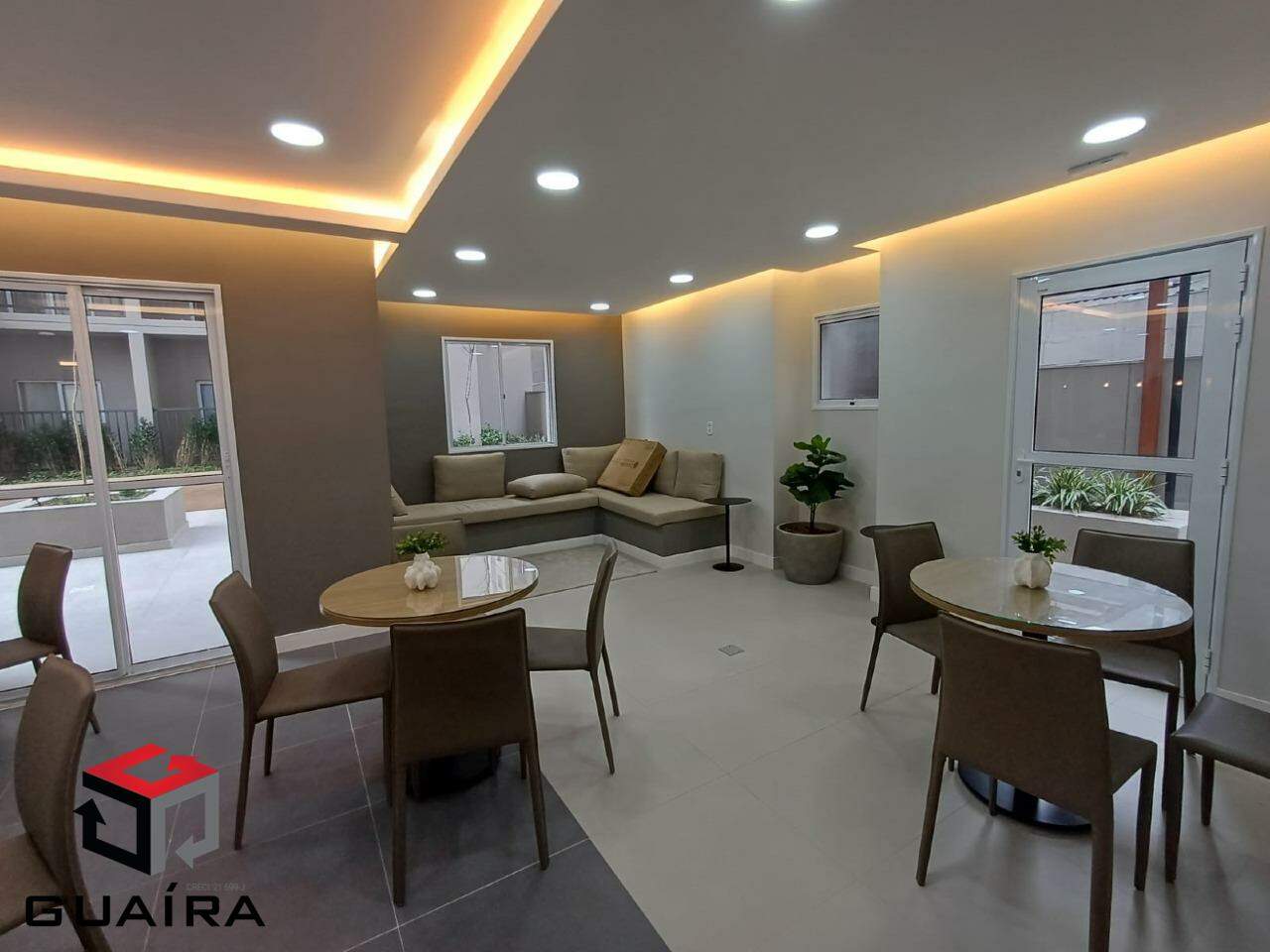 Apartamento para alugar com 2 quartos, 42m² - Foto 23