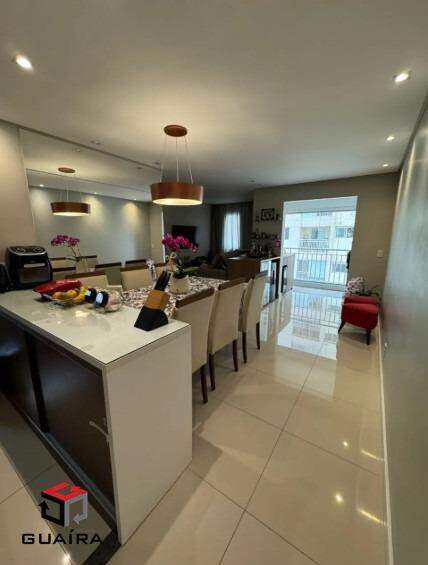 Apartamento à venda com 2 quartos, 64m² - Foto 2