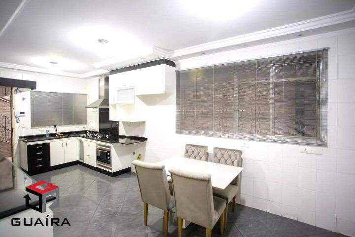 Sobrado para alugar com 4 quartos, 200m² - Foto 7